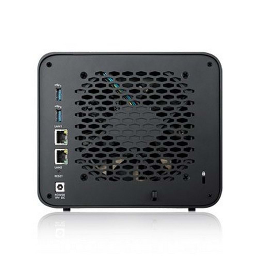Zyxel NAS542 4-Disk Slotlu 32TB Veri Destekli Depolama Ünitesi
