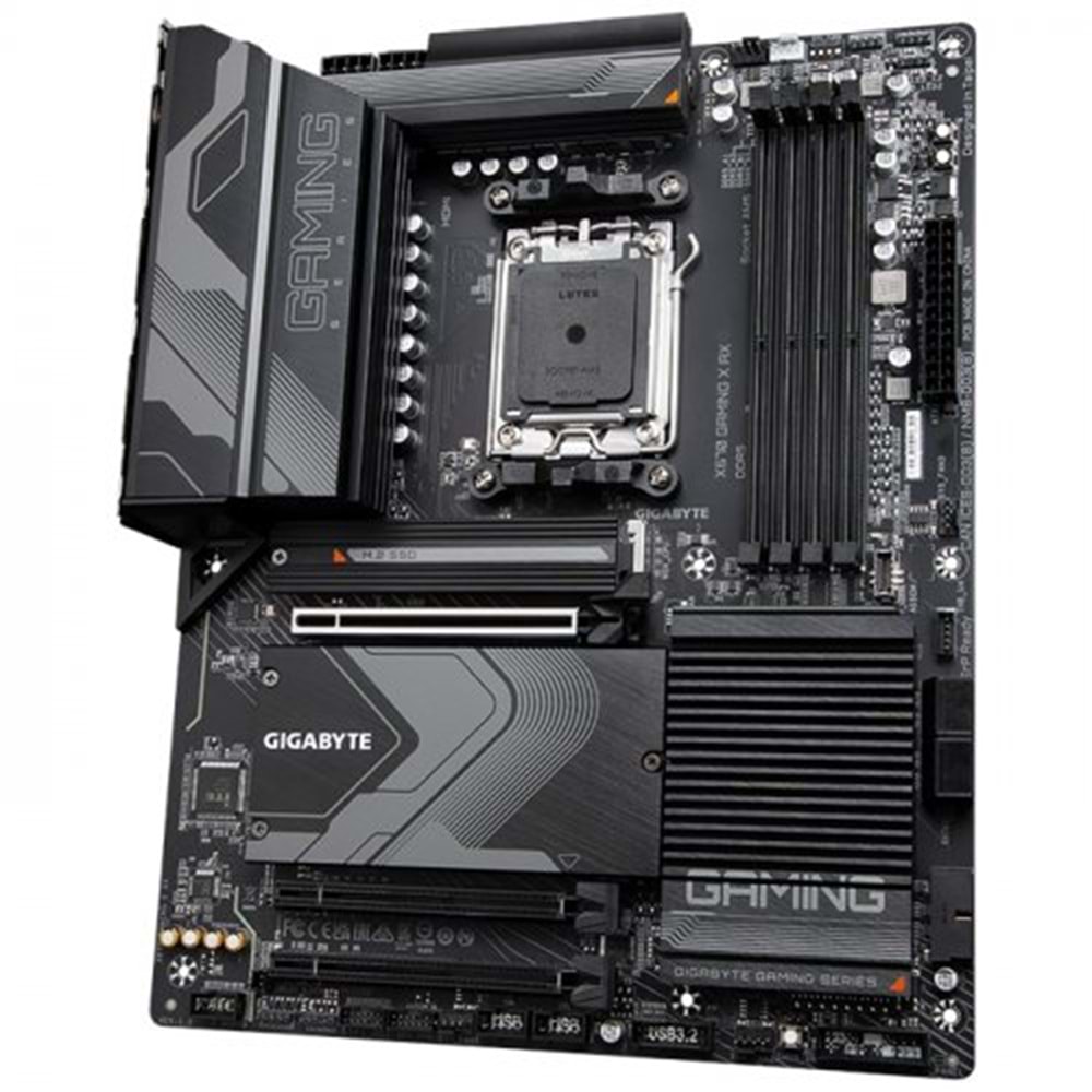 Gigabyte AMD X670 AX Soket AM5 DDR4 5200 MHz Gaming Anakart