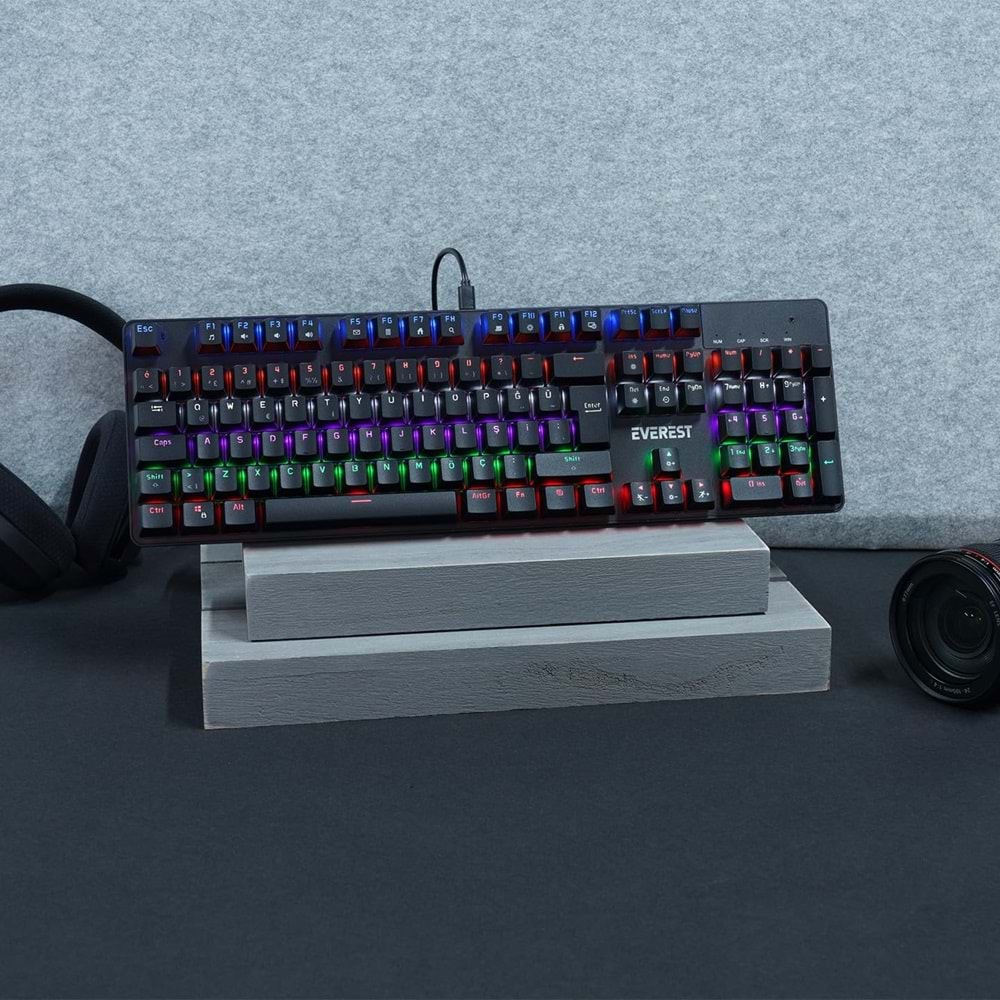 Everest KB-MK1 Lumos Rainbow Red Switch Mekanik Gaming Klavye USB Siyah